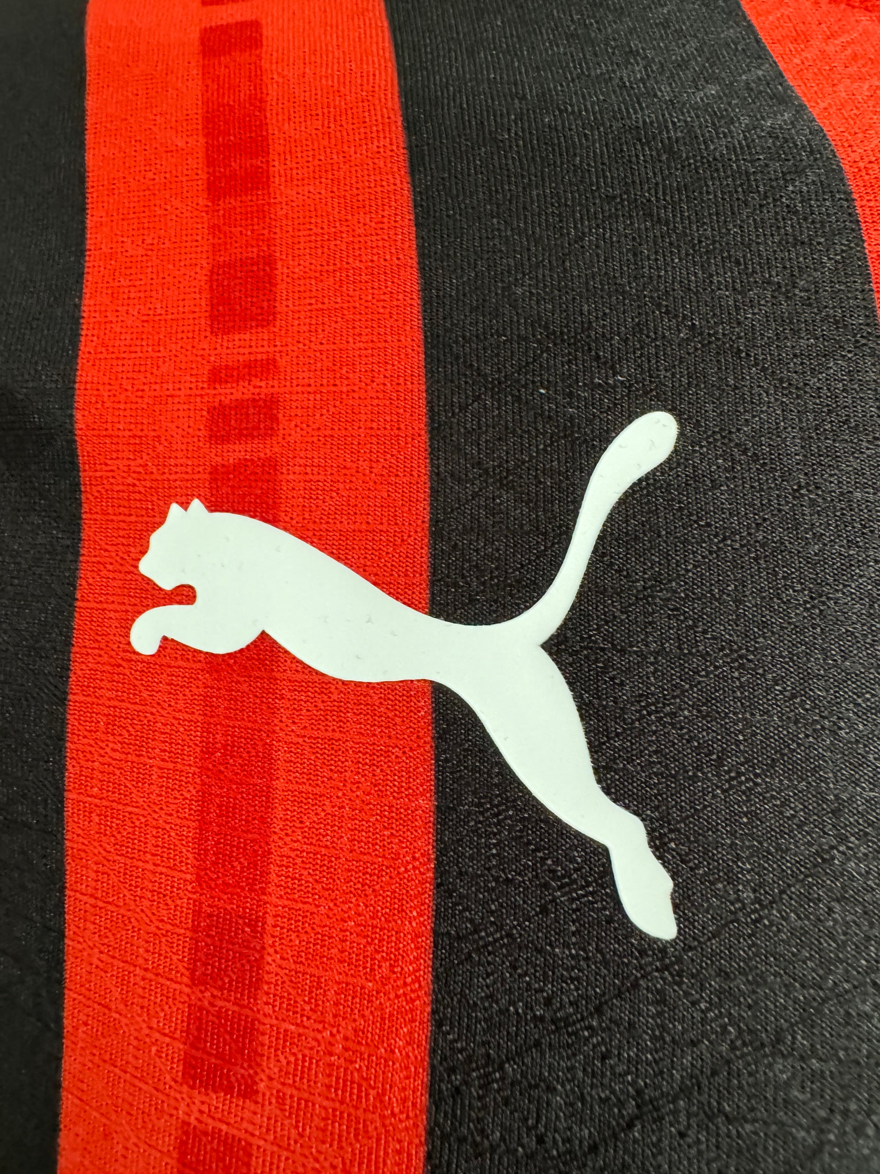 CAMISETA VERSION PLAYER AC MILAN 24/25